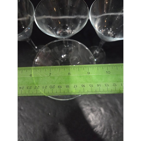 Grey Goose Exclusive Martini Glasses, Set of 4 Crystal Glasses, Limited Edition - Picture 9 of 9